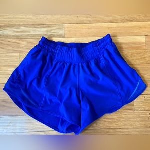 Lululemon hotty hot low rise shorts